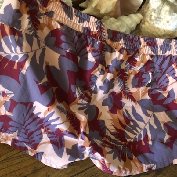 Women's Eddie Bauer Tropical Casual Athletic Sports Shorts L - Picture 3 of 13